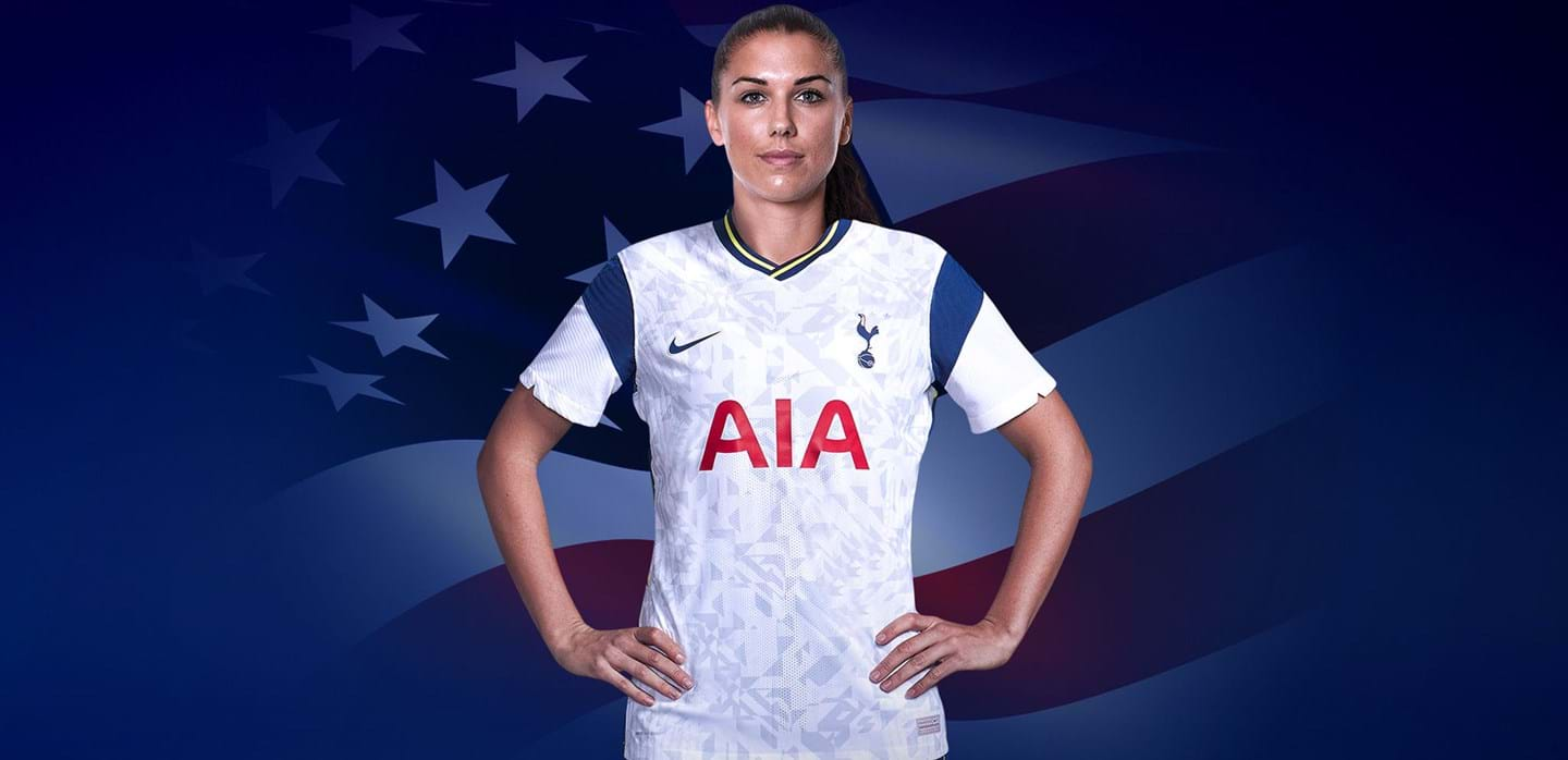 women newsigning alexmorgan