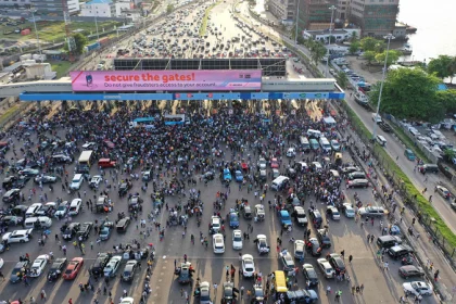 Protesters gathering at the Lekki toll gate in Lagos