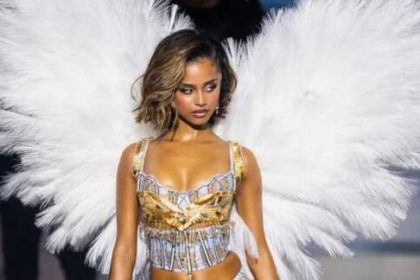 tyla performs during the victorias secret fashion show